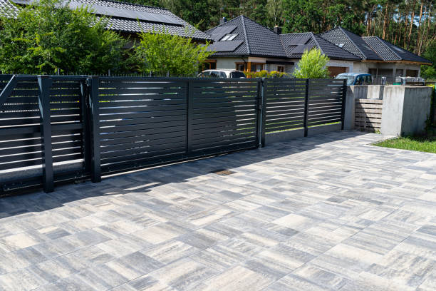 Best Driveway Paving Contractor  in East Bronson, FL